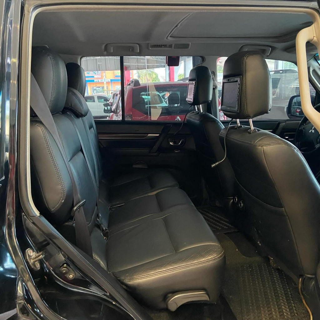 Imagem do veículo MITSUBISHI PAJERO 3.2 HPE 4X4 7 LUGARES 16V TURBO INTERCOOLER DIESEL 4P AUTOMÁTICO