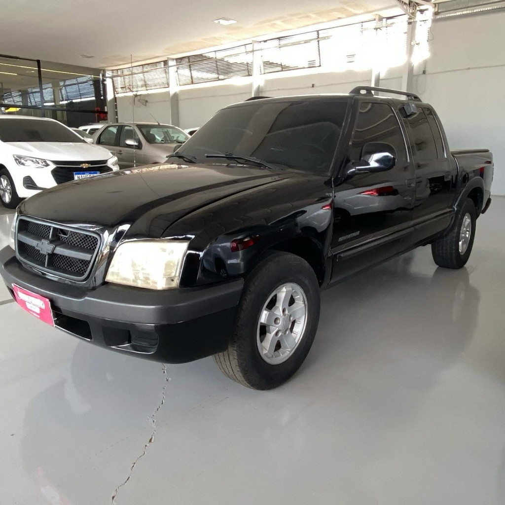 Imagem do veículo CHEVROLET S10 2.4 MPFI ADVANTAGE 4X2 CD 8V GASOLINA 4P MANUAL