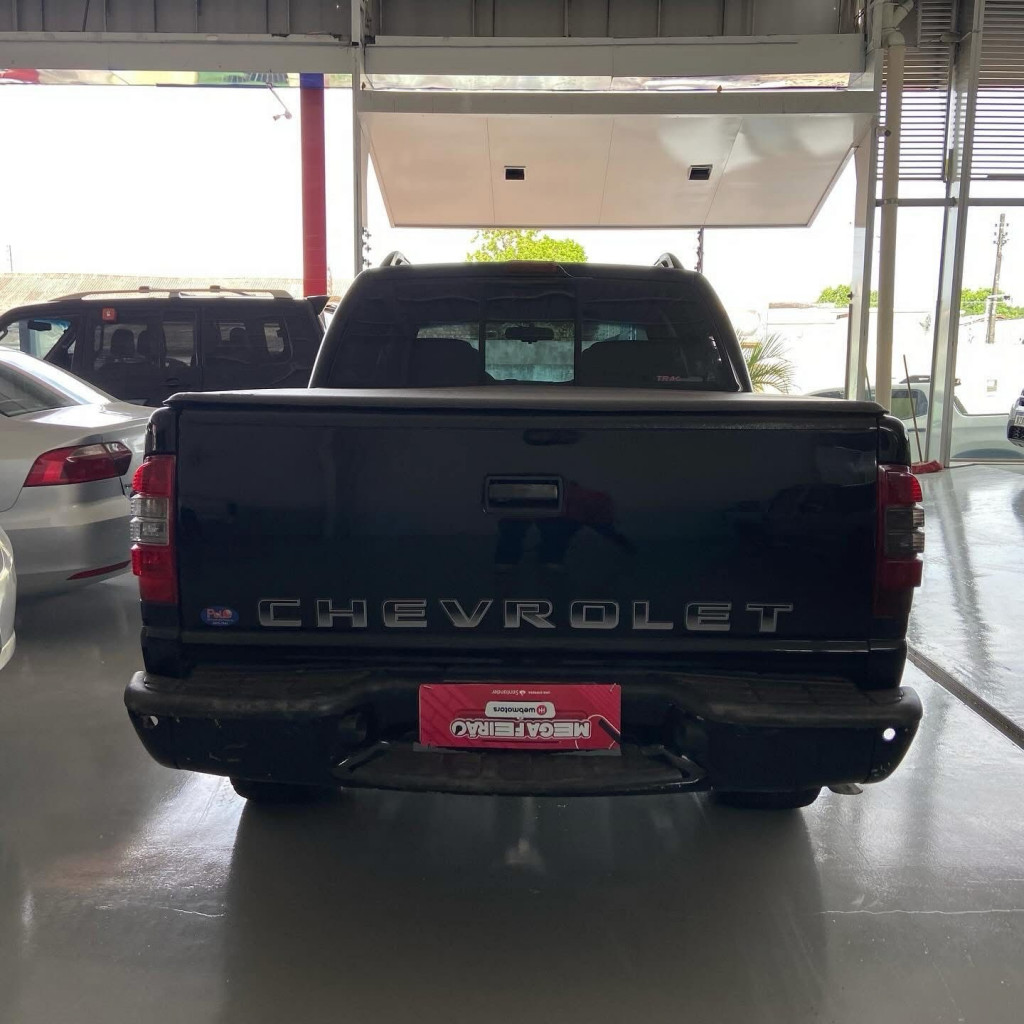 Imagem do veículo CHEVROLET S10 2.4 MPFI ADVANTAGE 4X2 CD 8V GASOLINA 4P MANUAL