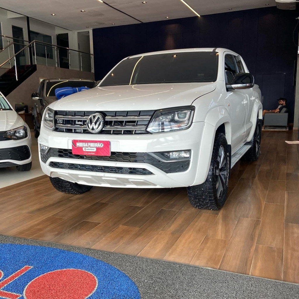 Imagem do veículo VOLKSWAGEN AMAROK 3.0 V6 TDI DIESEL HIGHLINE EXTREME CD 4MOTION AUTOMÁTICO