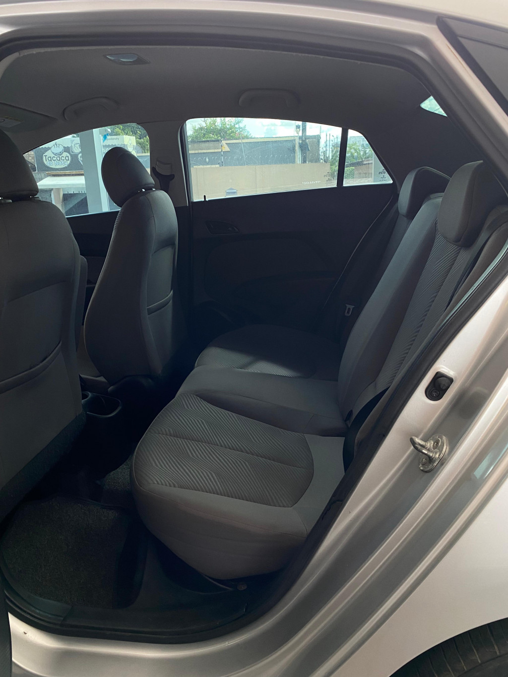 Imagem do veículo HYUNDAI HB20S 1.6 PREMIUM 16V FLEX 4P AUTOMÁTICO