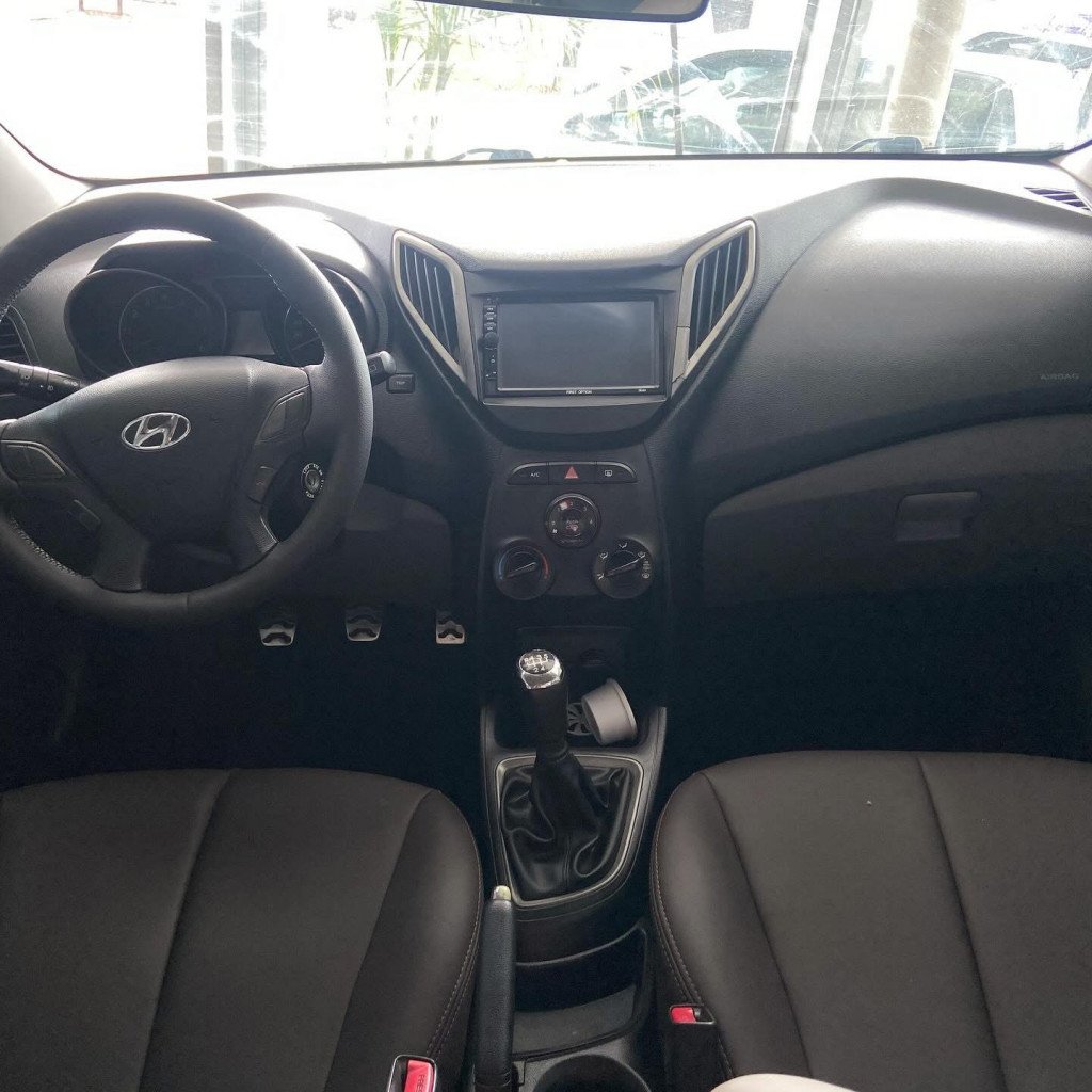 Imagem do veículo HYUNDAI HB20X 1.6 16V PREMIUM FLEX 4P MANUAL