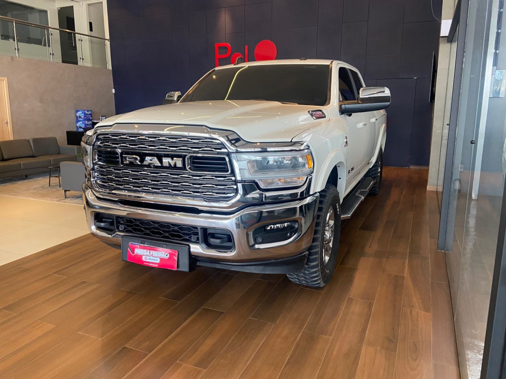 Imagem do veículo DODGE RAM 6.4 HEMI 2500 LARAMIE LONGHORN 4X4 CD V8 GASOLINA 4P AUTOMÁTICO