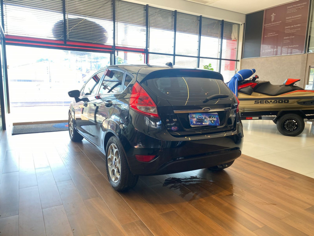 Imagem do veículo FORD FIESTA 1.5 SE HATCH 16V FLEX 4P MANUAL