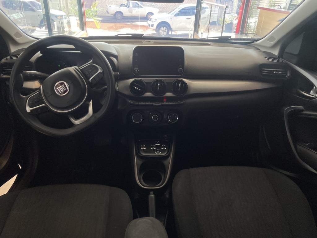 Imagem do veículo FIAT CRONOS 1.3 FIREFLY FLEX DRIVE GSR