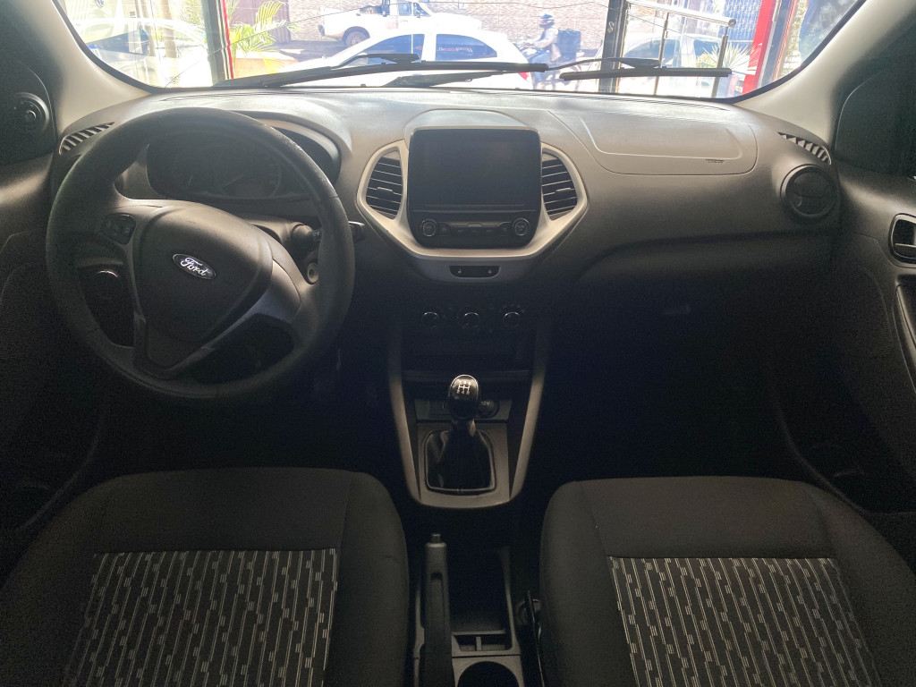 Imagem do veículo FORD KA 1.0 SE PLUS 12V FLEX 4P MANUAL