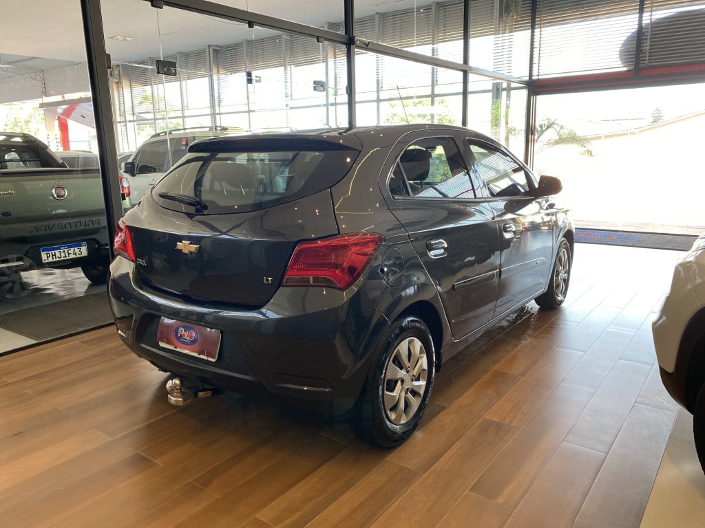 Imagem do veículo CHEVROLET ONIX 1.0 TURBO FLEX LT MANUAL