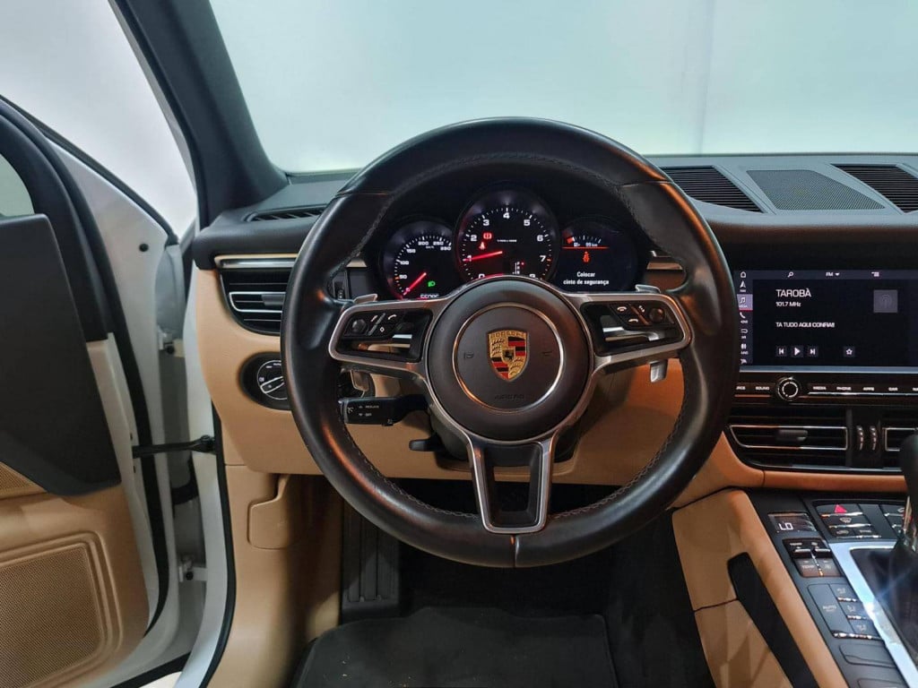 Imagem do veículo PORSCHE MACAN 2.0 2021