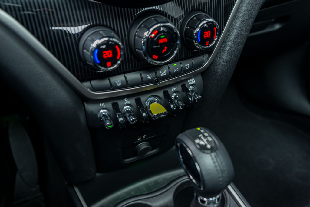 Imagem do veículo MINI COUNTRYMAN 1.5 12V TWINPOWER TURBO HYBRID COOPER S E ALL4 STEPTRONIC