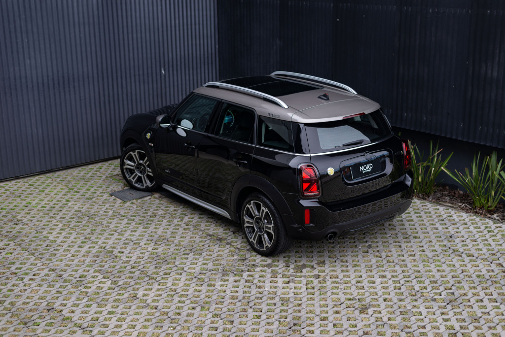 Imagem do veículo MINI COUNTRYMAN 1.5 12V TWINPOWER TURBO HYBRID COOPER S E ALL4 STEPTRONIC