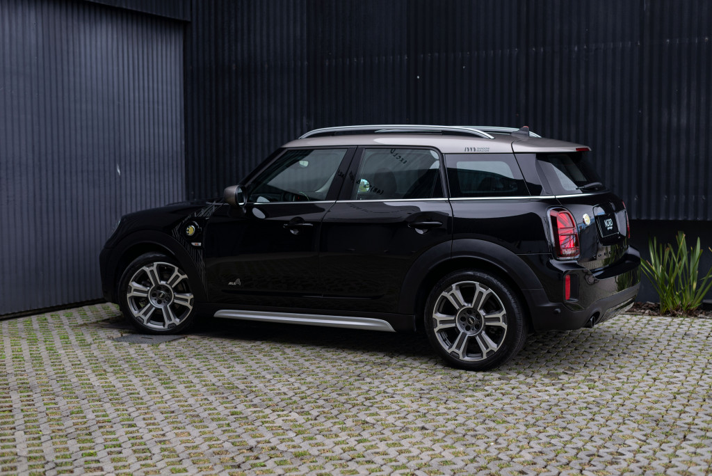 Imagem do veículo MINI COUNTRYMAN 1.5 12V TWINPOWER TURBO HYBRID COOPER S E ALL4 STEPTRONIC