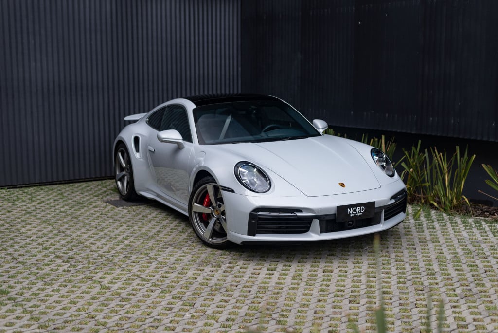 Imagem do veículo PORSCHE 911 3.8 24V H6 GASOLINA TURBO PDK