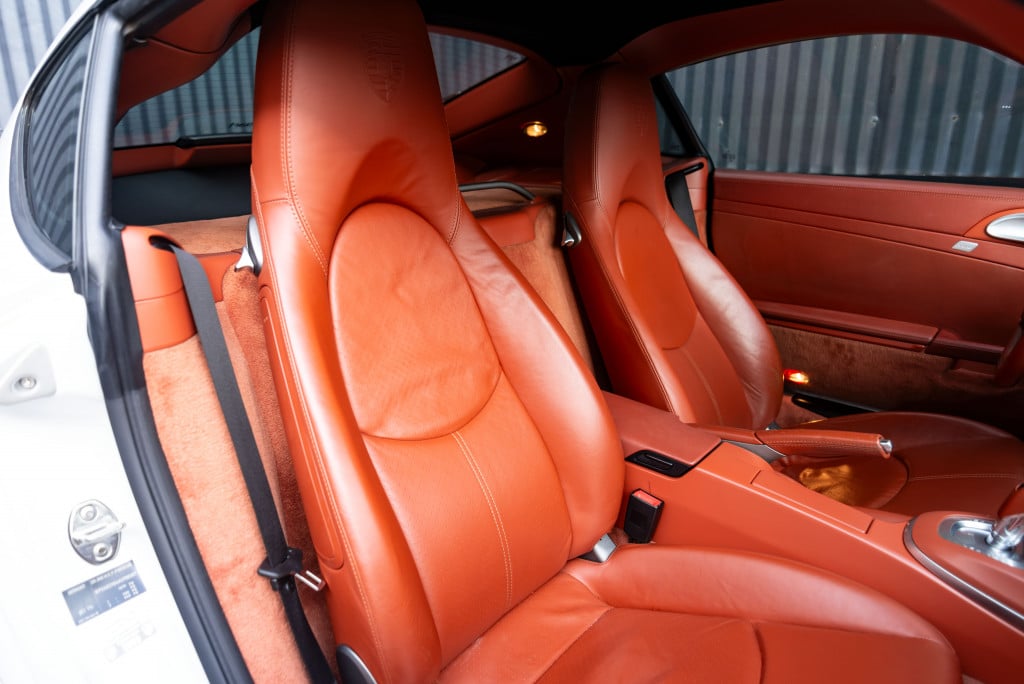 Imagem do veículo PORSCHE CAYMAN 3.4 S I6 24V GASOLINA 2P AUTOMATIZADO