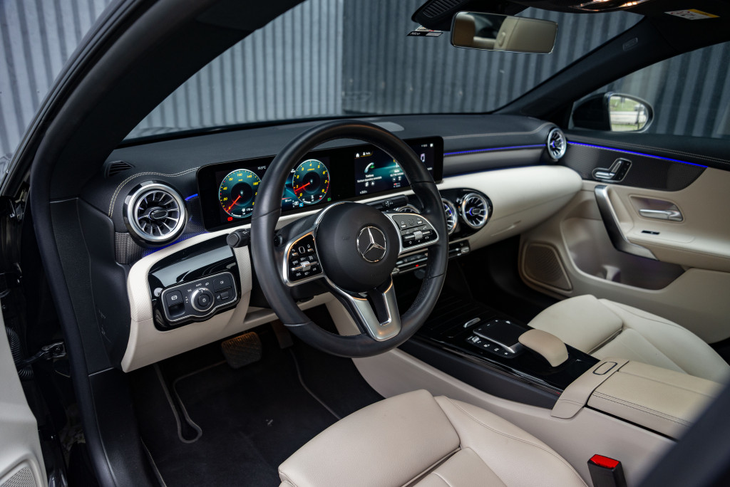 Imagem do veículo MERCEDES-BENZ CLA 250 2.0 CGI GASOLINA SPORT 4MATIC 7G-DCT