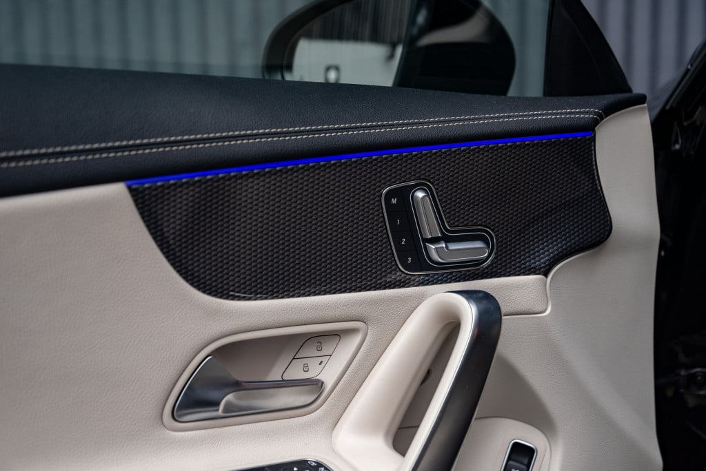 Imagem do veículo MERCEDES-BENZ CLA 250 2.0 CGI GASOLINA SPORT 4MATIC 7G-DCT