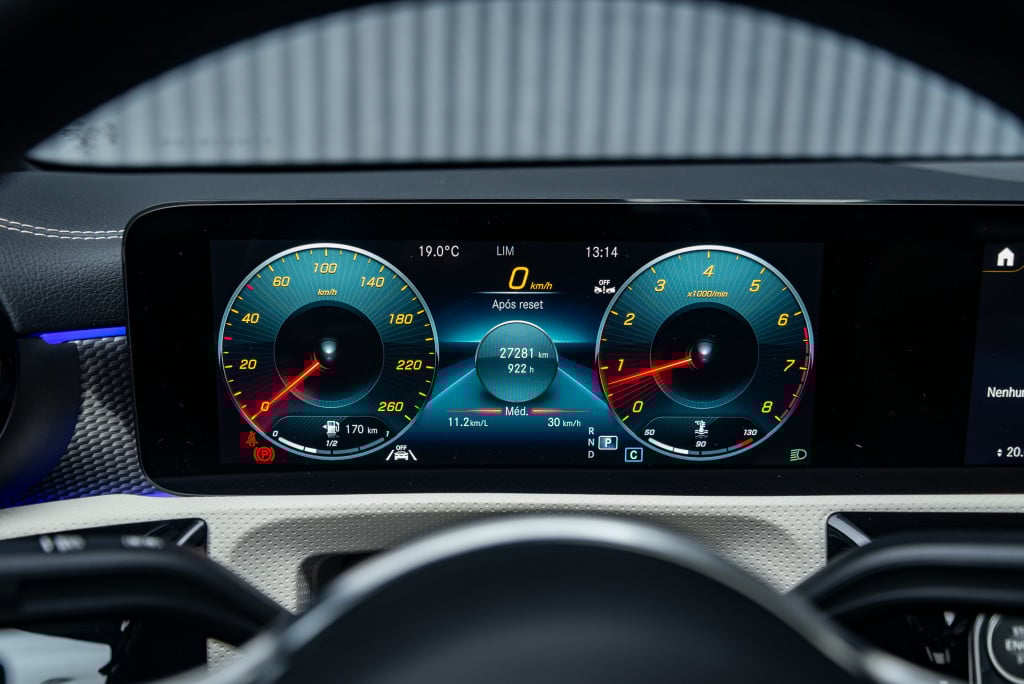 Imagem do veículo MERCEDES-BENZ CLA 250 2.0 CGI GASOLINA SPORT 4MATIC 7G-DCT