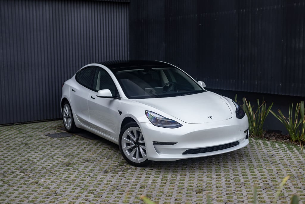 Imagem do veículo TESLA MODEL 3 ELÉTRICO AWD LONG RANGE PERFORMANCE