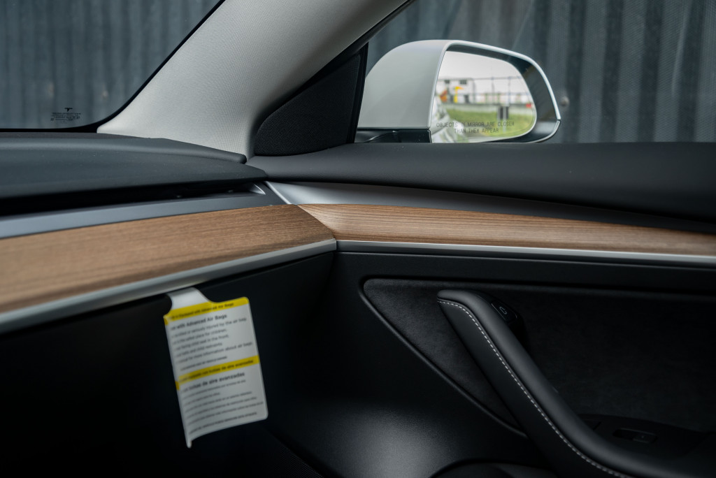Imagem do veículo TESLA MODEL 3 ELÉTRICO AWD LONG RANGE PERFORMANCE