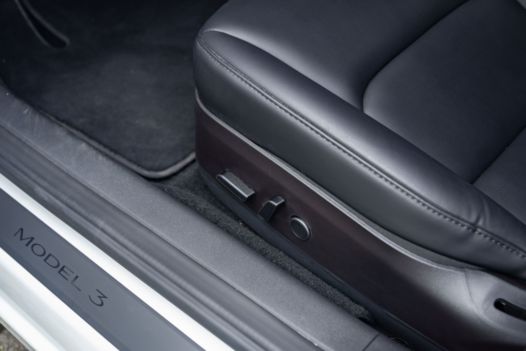 Imagem do veículo TESLA MODEL 3 ELÉTRICO AWD LONG RANGE PERFORMANCE