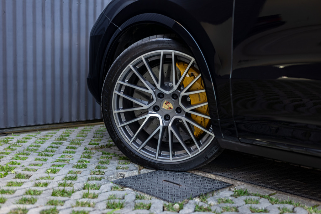 Imagem do veículo PORSCHE CAYENNE 4.0 V8 GASOLINA TURBO COUPÉ AWD TIPTRONIC S