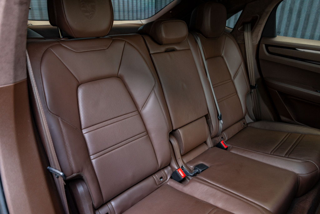 Imagem do veículo PORSCHE CAYENNE 4.0 V8 GASOLINA TURBO COUPÉ AWD TIPTRONIC S