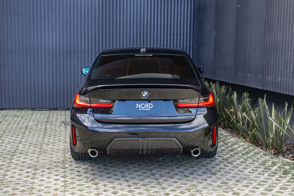 Imagem do veículo BMW 320i 2.0 16V TURBO FLEX M SPORT 10th ANNIVERSARY EDITION AUTOMÁTICO