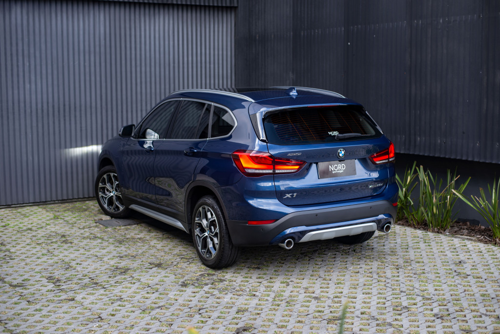 Imagem do veículo BMW X1 2.0 16V TURBO ACTIVEFLEX SDRIVE20I X-LINE 4P AUTOMÁTICO