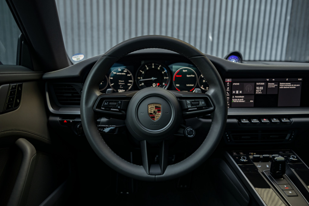 Imagem do veículo PORSCHE 911 3.0 24V H6 GASOLINA CARRERA S PDK