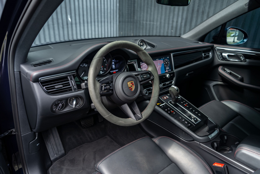 Imagem do veículo PORSCHE MACAN 2.9 V6 BITURBO GASOLINA GTS PDK