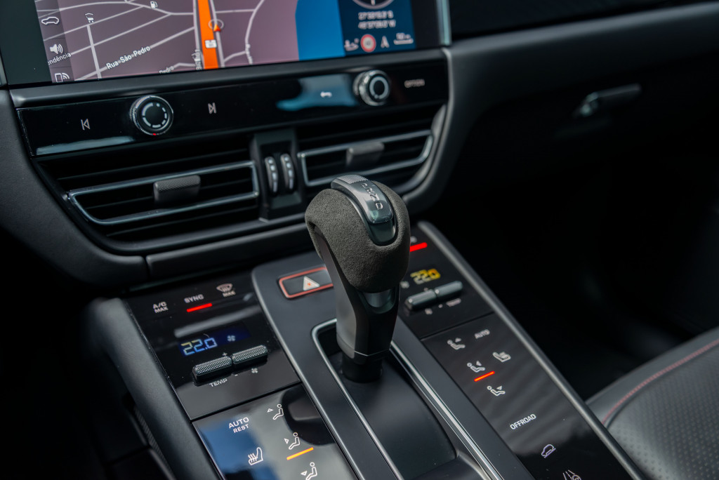 Imagem do veículo PORSCHE MACAN 2.9 V6 BITURBO GASOLINA GTS PDK