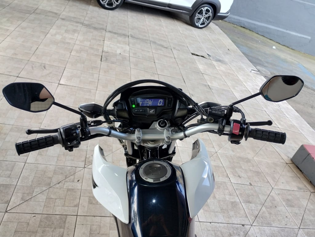 Imagem do veículo NXR 160 BROS ESDD 2022 ÚNICO DONO SÓ 14 MIL KM ZERADA!!!