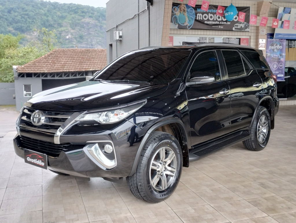 Imagem do veículo HILUX SW4 SRV 7 LUGARES 2018 IMPECÁVEL A PRONTA ENTREGA!!!