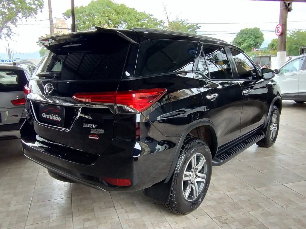 Imagem do veículo HILUX SW4 SRV 7 LUGARES 2018 IMPECÁVEL A PRONTA ENTREGA!!!