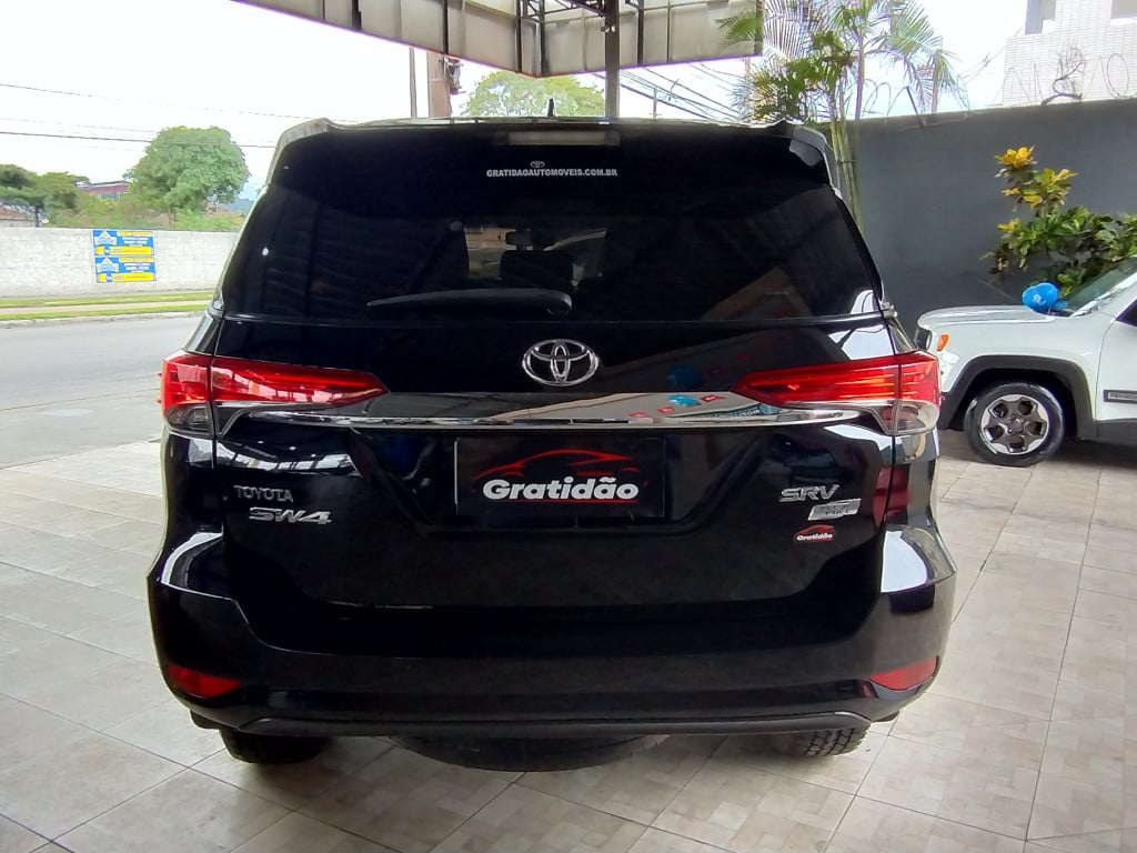 Imagem do veículo HILUX SW4 SRV 7 LUGARES 2018 IMPECÁVEL A PRONTA ENTREGA!!!