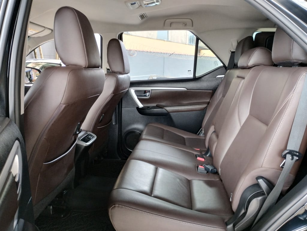 Imagem do veículo HILUX SW4 SRV 7 LUGARES 2018 IMPECÁVEL A PRONTA ENTREGA!!!