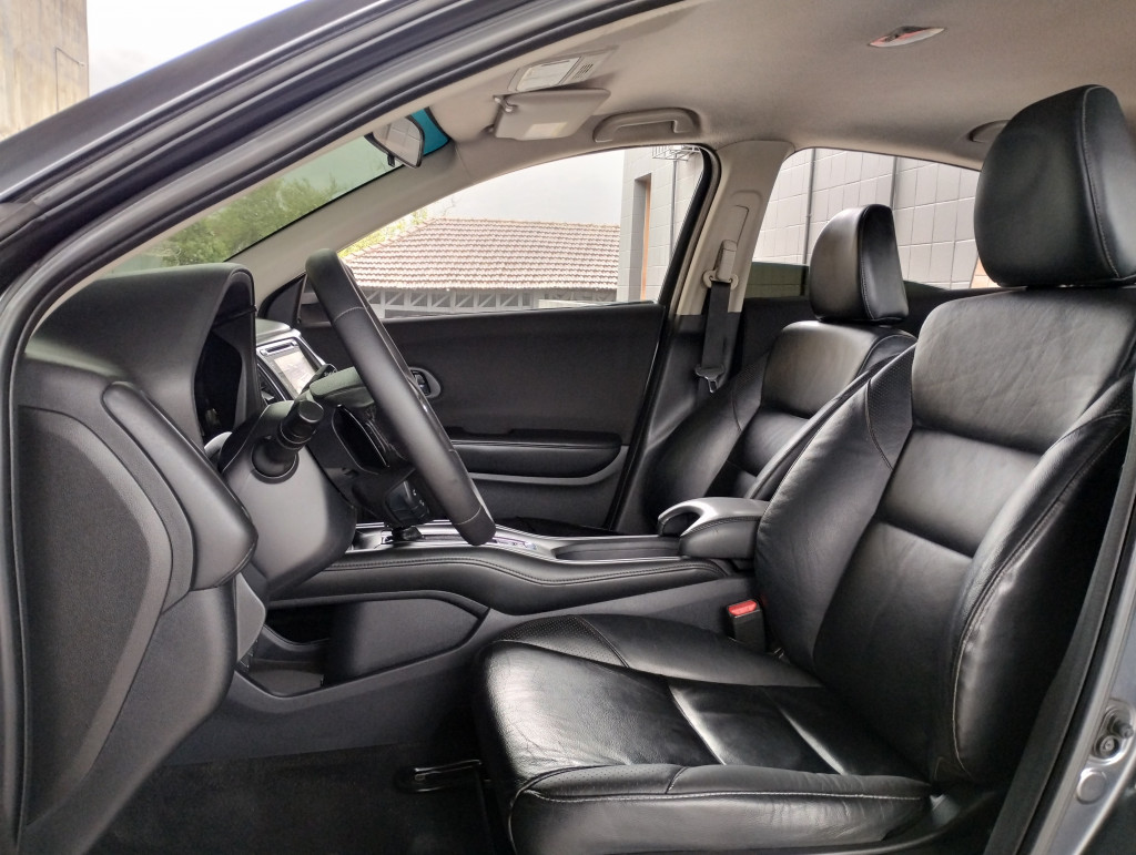 Imagem do veículo HR-V EXL 2016 IMPECÁVEL ZERADA A PRONTA ENTREGA!!!