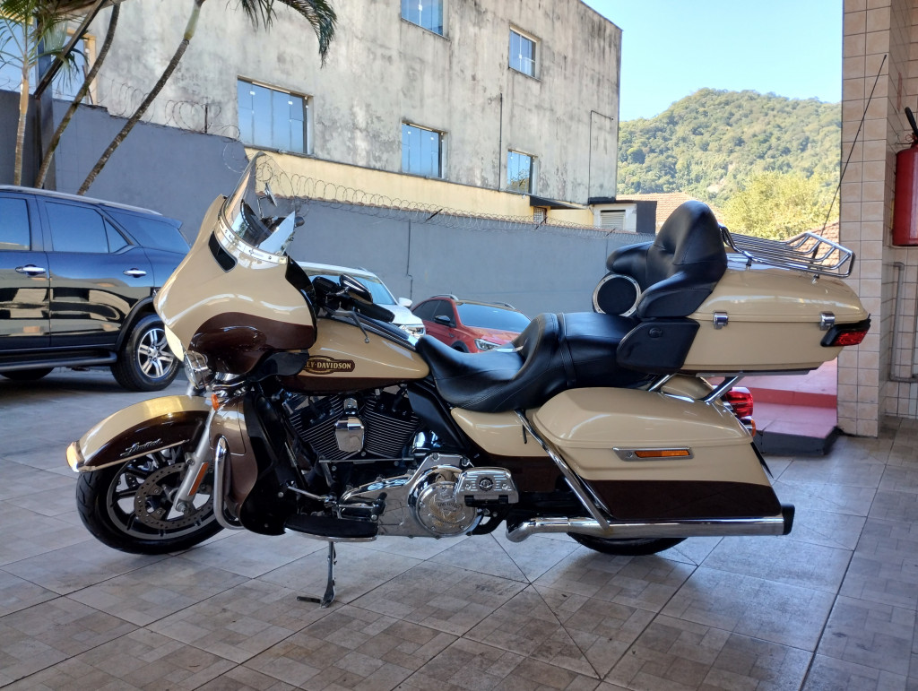 HARLEY  DAVIDSON ULTRA LIMITED FLHTK 2014 SÓ 36 MIL KM RARIDADE!!!