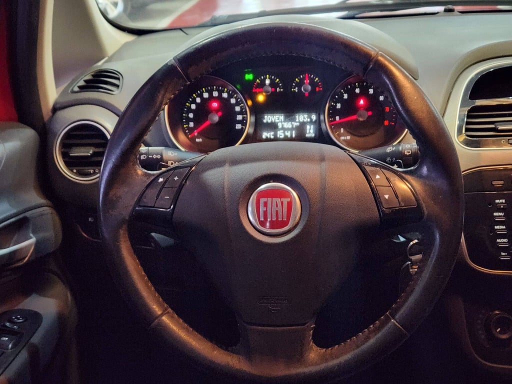 Imagem do veículo Fiat Punto Essence Sp 1.6 Flex 16v 5p 2014