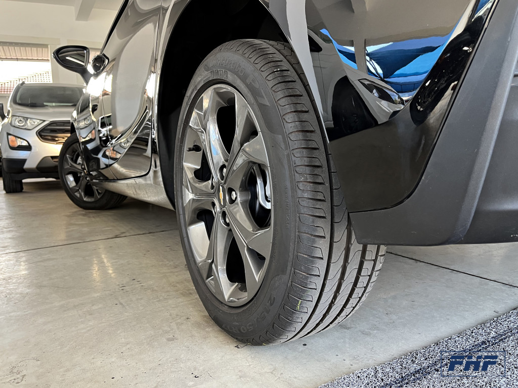 Imagem do veículo CRUZE SPORT6 1.4T LTZ