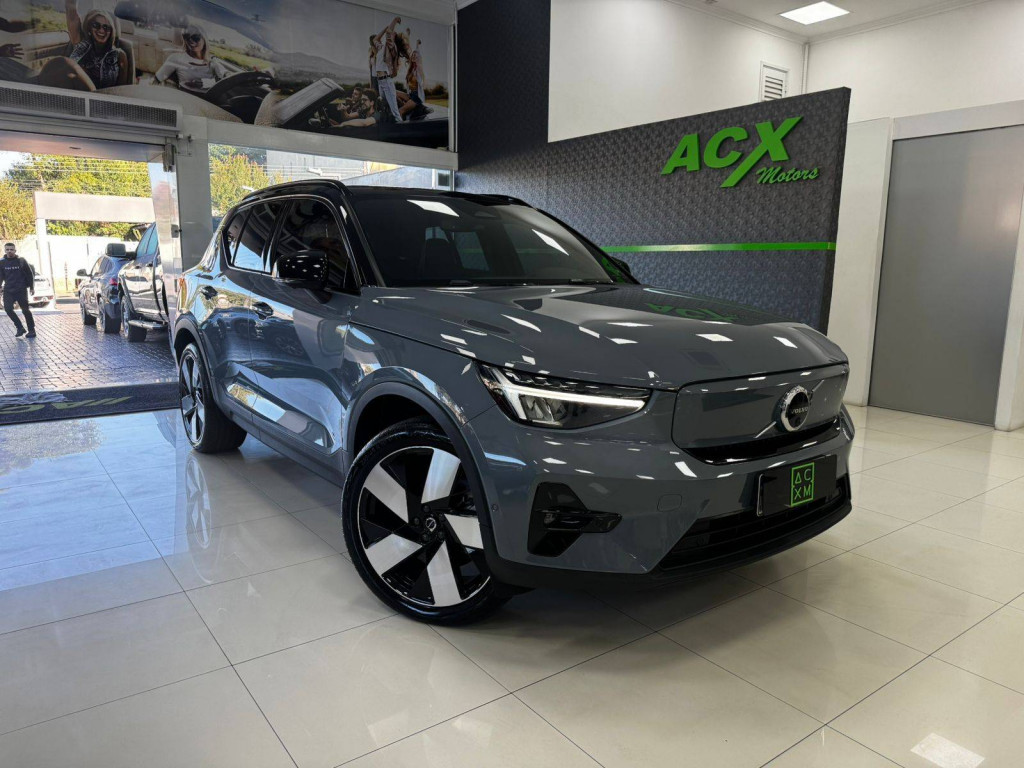 VOLVO XC40 8 ULTIMATE 2023 VOLVO XC40 8 ULTIMATE 2023