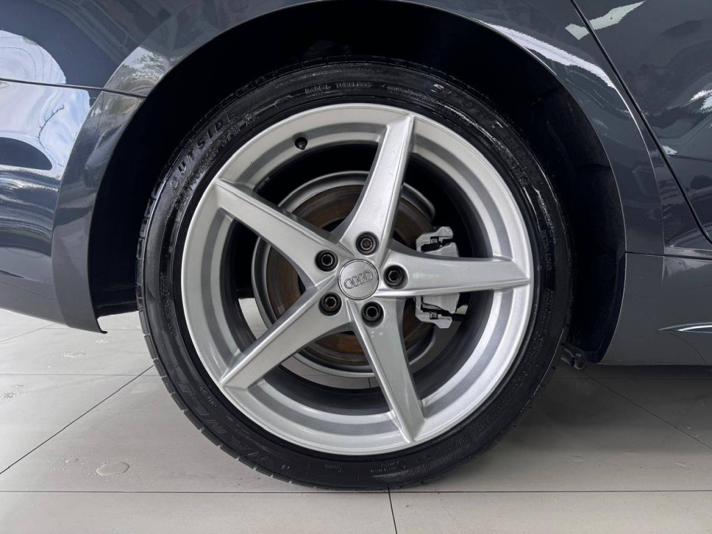 Imagem do veículo AUDI A5 2.0 TFSI SPORTBACK PRESTIGE PLUS S TRONIC 2019