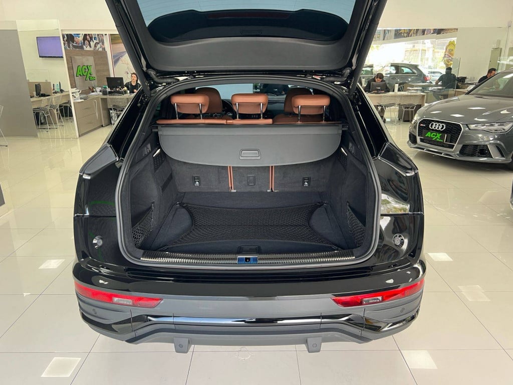 Imagem do veículo AUDI Q5 SPORTBACK S-LINE BLACK 2.0 TFSI QUAT. S-TRONIC 2022