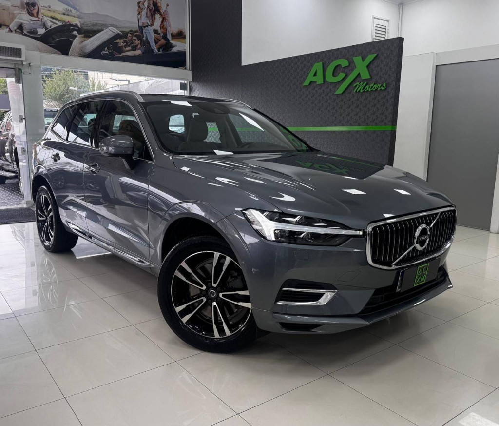 VOLVO XC60 T8 MOMENTUM 2021 VOLVO XC60 T8 MOMENTUM 2021