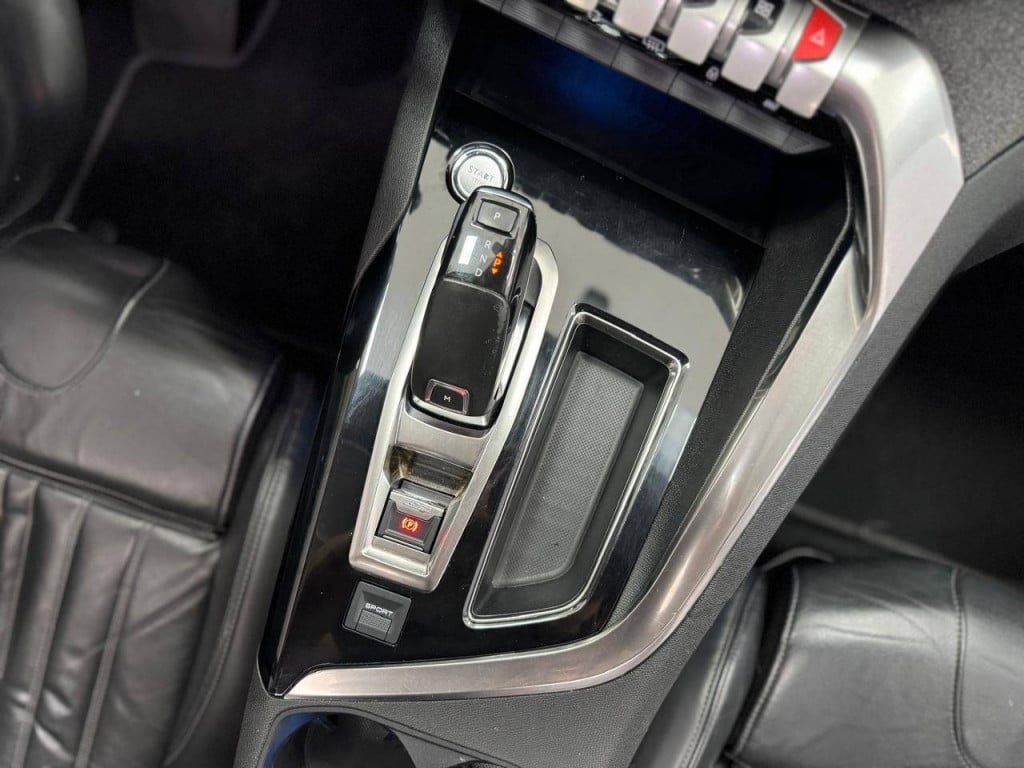 Imagem do veículo PEUGEOT 3008 GRIFFE THP 2018