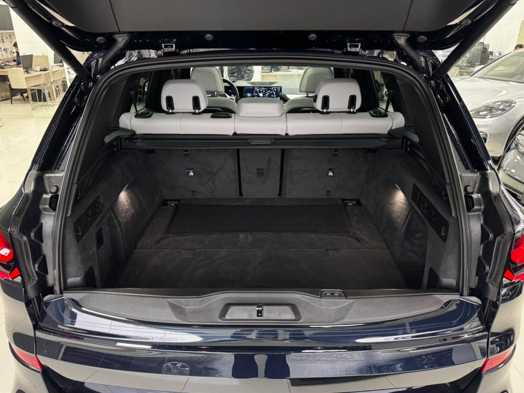 Imagem do veículo BMW X5 XDRIVE 50E 3.0 M SPORT AUT. (HIBRIDO) 2025