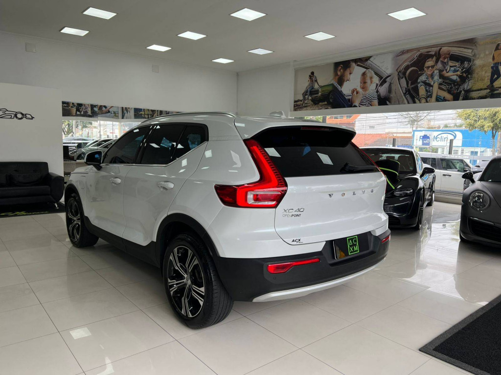 Imagem do veículo VOLVO XC 40 T-5 HÍBRIDO INSCRIPTION 1.5 FWD 2022