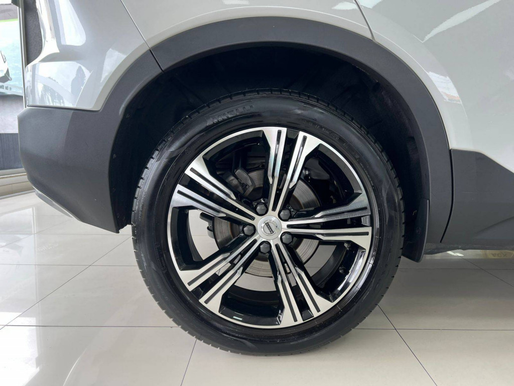 Imagem do veículo VOLVO XC 40 T-5 HÍBRIDO INSCRIPTION 1.5 FWD 2022