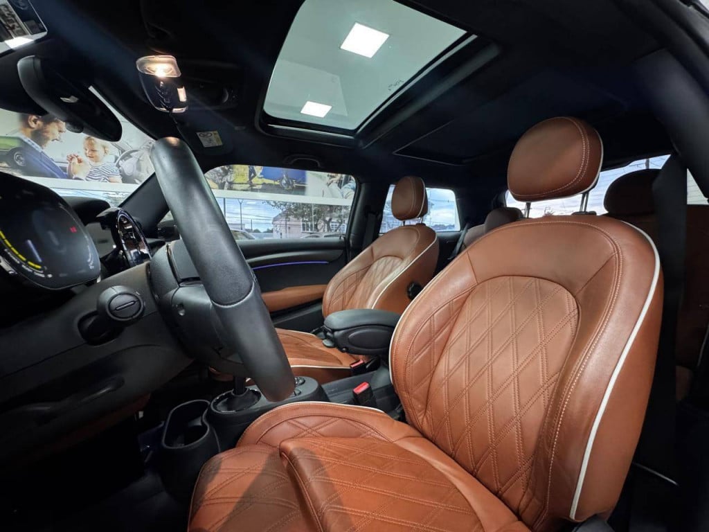 Imagem do veículo MINI COOPER SE Top 3p (Elétrico) 2023