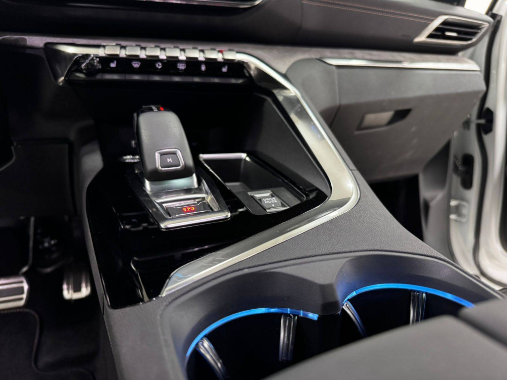 Imagem do veículo PEUGEOT 3008 GT 2023