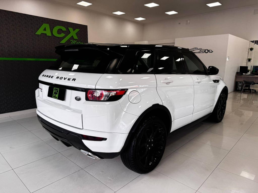 Imagem do veículo LAND ROVER RANGE ROVER EVOQUE DYNAMIC 2015